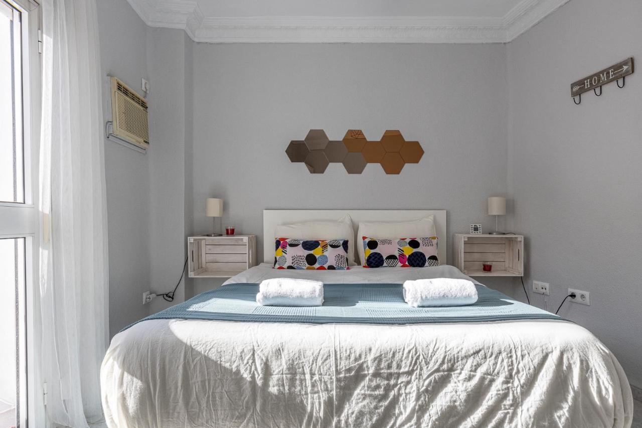 Pureza Dreams De Sevilla Oasis En Triana Buitenkant foto